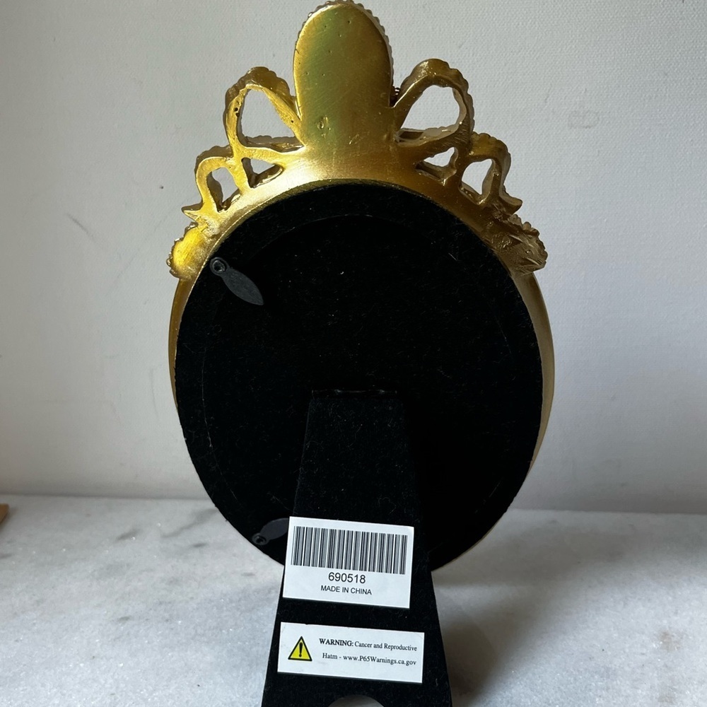 Elegant Gold and Black Photo Frame oval ornate antique style - Picture 8 of 10